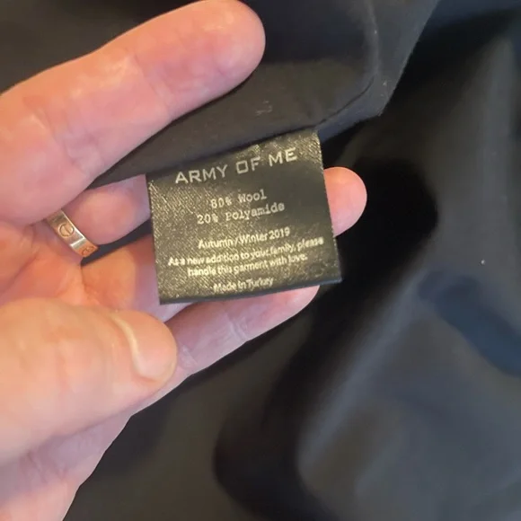 Army of me men wool coat . Size large